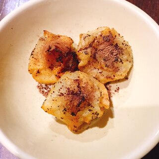 餃子の皮でバナナの包み揚げ